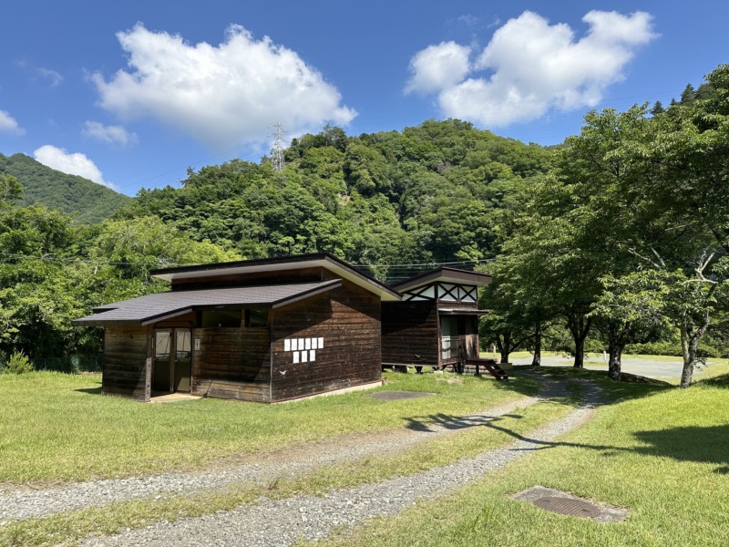 緑と太陽の丘キャンプ場の敷地内