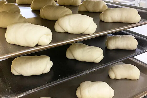 「Pan&」のメルティ塩バターパン製造過程